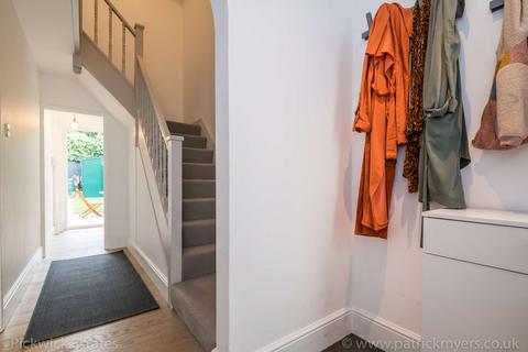 3 bedroom terraced house to rent, Foxborough Gardens, Crofton Park, SE4