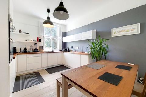 32a Westbury Lane, Buckhurst Hill, IG9 5PL