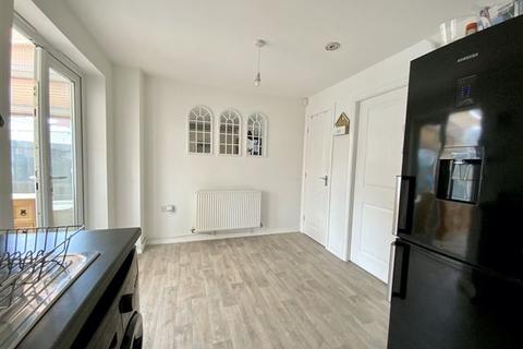 6 Dene Place, Handsworth, Sheffield, S13 9DN