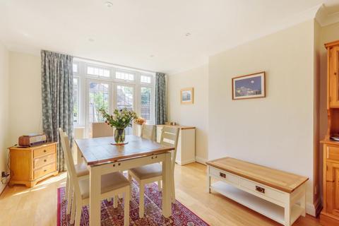 21 Cherry Walk, Bromley, BR2 7LT