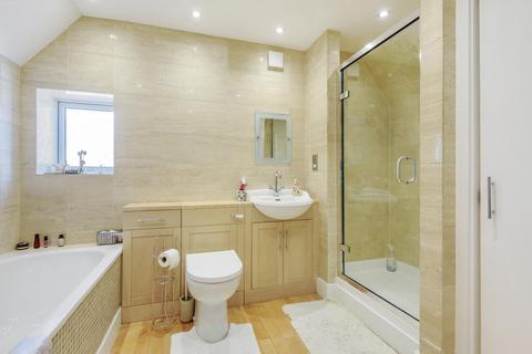 21 Cherry Walk, Bromley, BR2 7LT