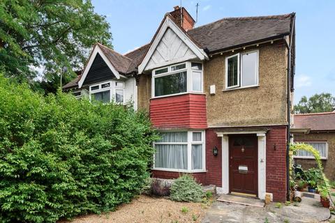 2a Princes Avenue, London, W3 8LS