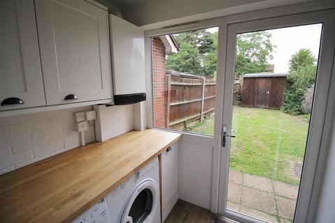 32 Bluegates, Ewell, Epsom, KT17 2SA