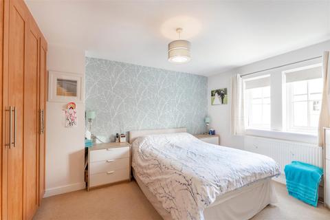 26 Glebe Park, Eyam, Hope Valley, S32 5RH