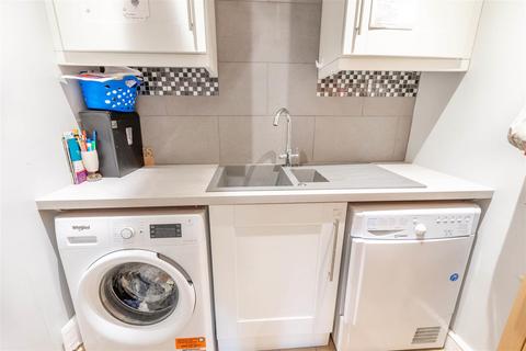 26 Glebe Park, Eyam, Hope Valley, S32 5RH