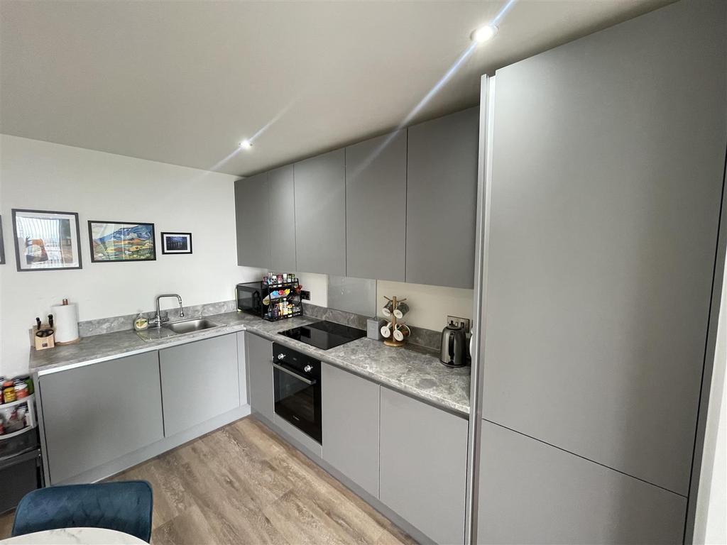 Living Room/Kitchen