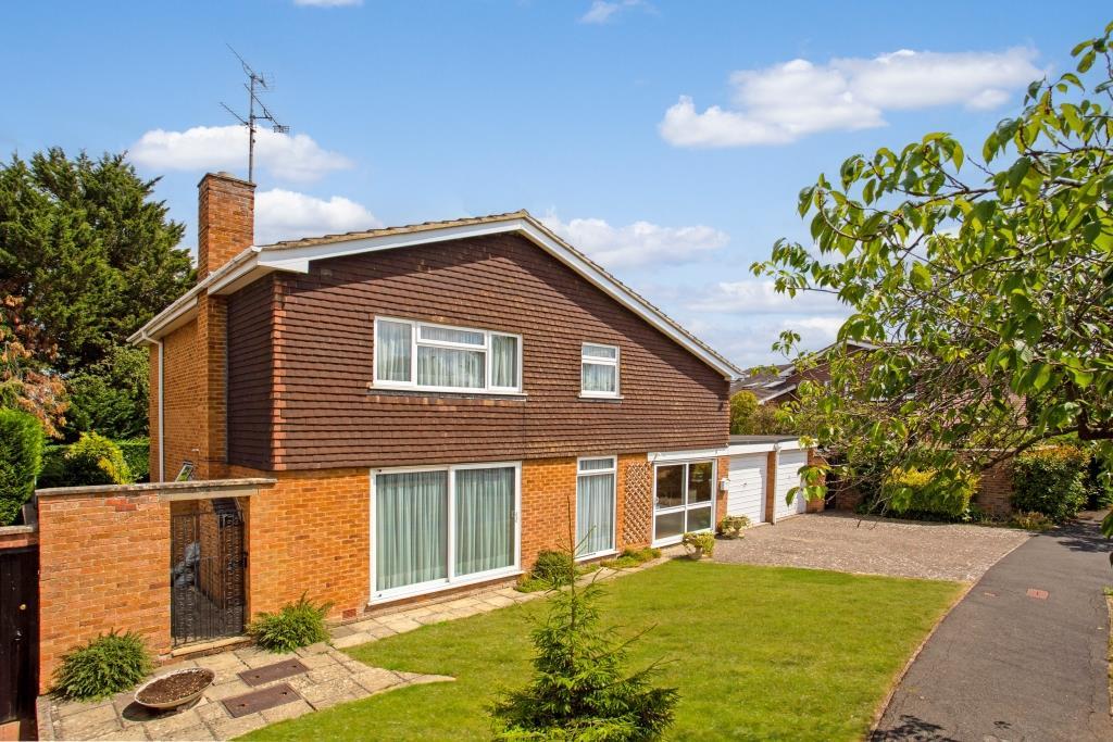 5 Culross Close 303265 -  (2).jpg