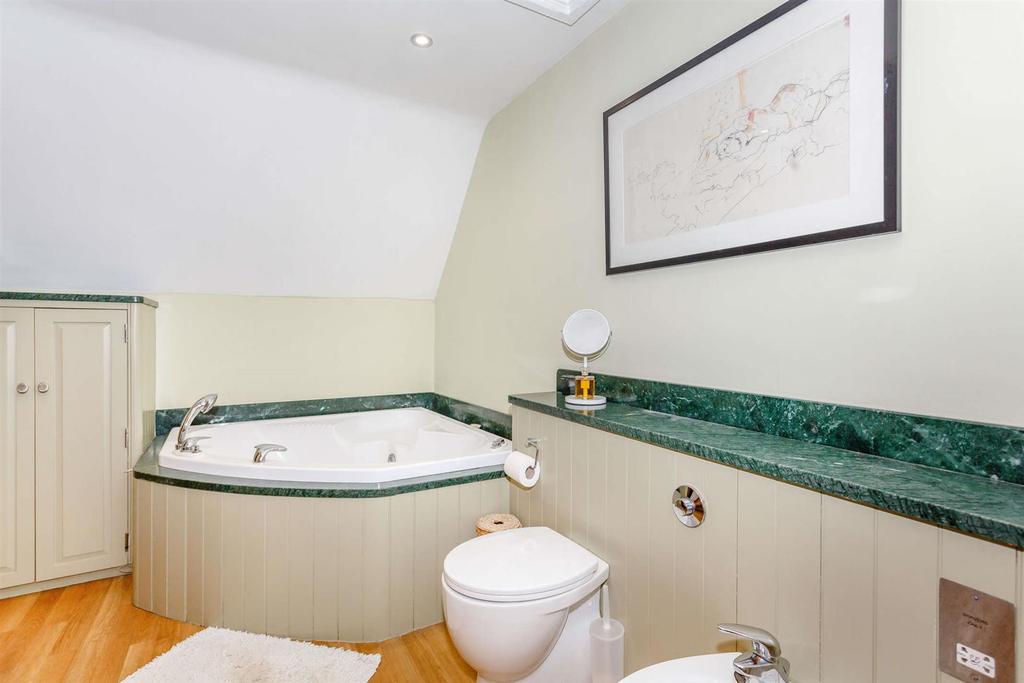 8514840-interior04-800.jpg