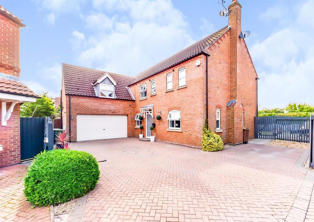 Low Farm Close, North Frodingham, Driffield 5 bed detached house for sale £450,000