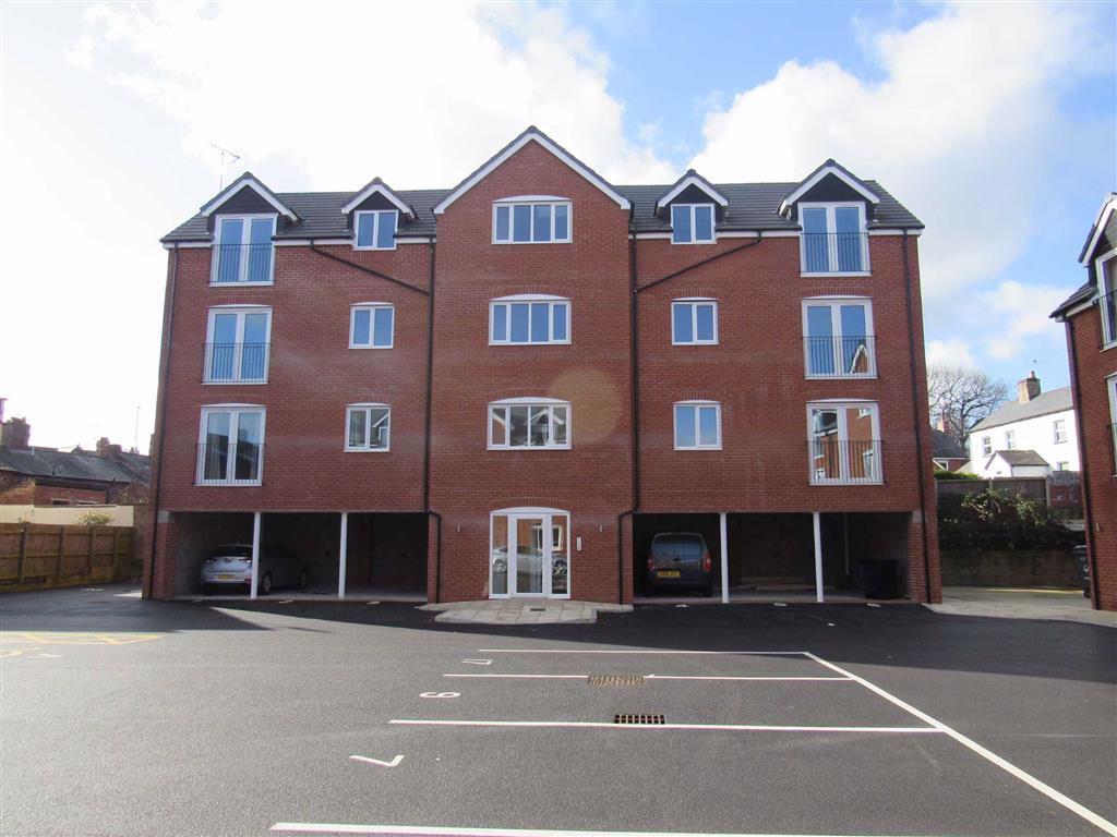 The Tanyard Square, Oswestry 2 bed apartment £650 pcm (£150 pw)
