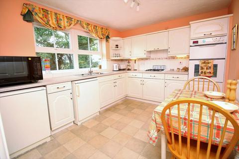 14 Bramblewood, Yatton, Bristol, BS49 4QH