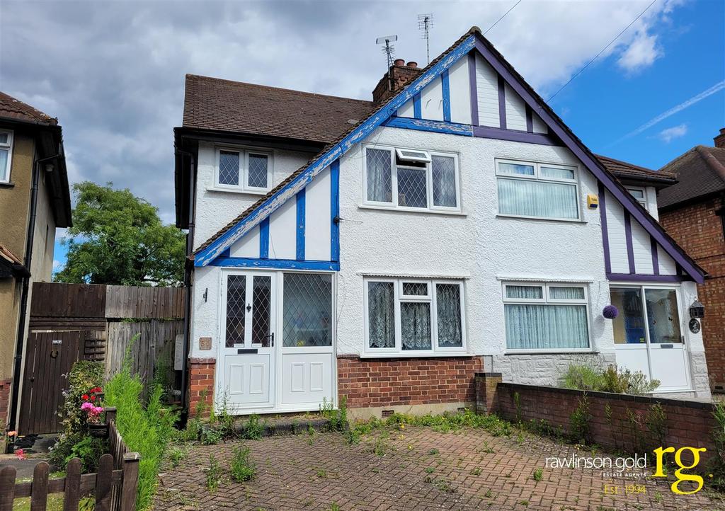 Hitherwell Drive, Harrow Weald 4 bed semidetached house £560,000