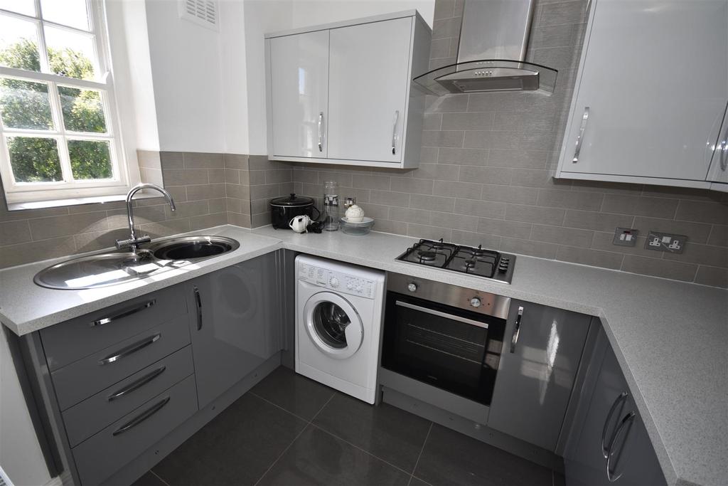 Park Road North, Birkenhead 1 bed property £625 pcm (£144 pw)