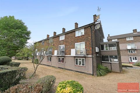 26 Ellerslie Gardens, London, NW10 3TB