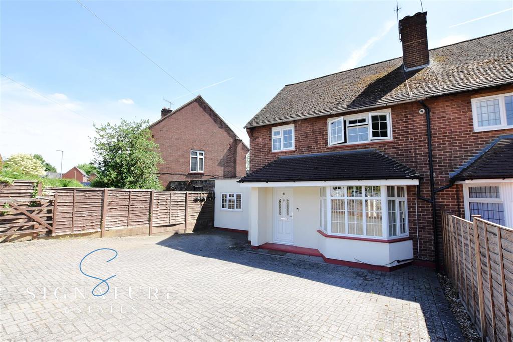 The Garth, Abbots Langley 3 bed house for sale £550,000