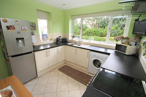 3 Thorn Close, Shipley, BD18 1NH