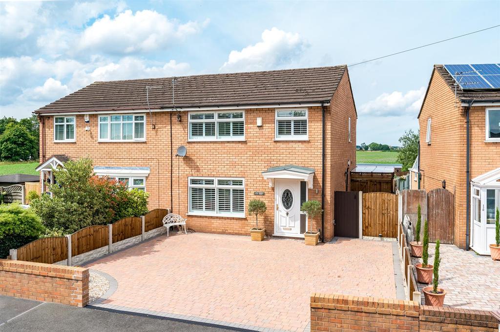 Church Road, Rainford, St. Helens, WA11 8 3 bed semidetached house for