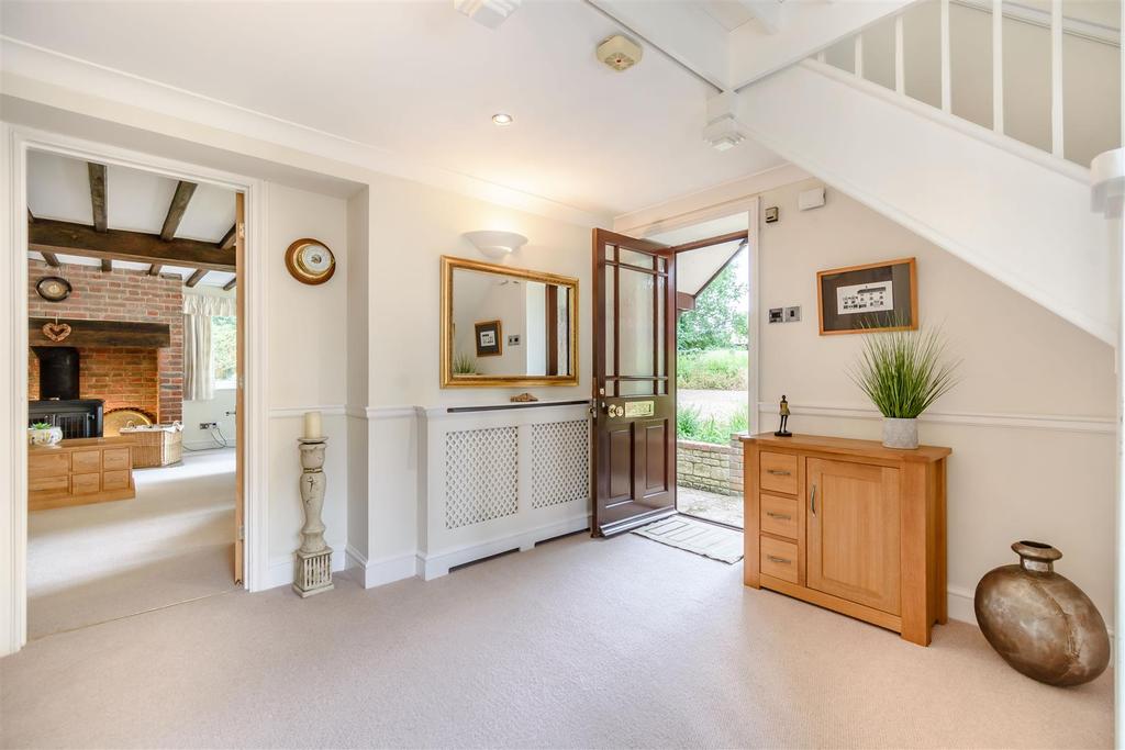 8514818-interior10.jpg