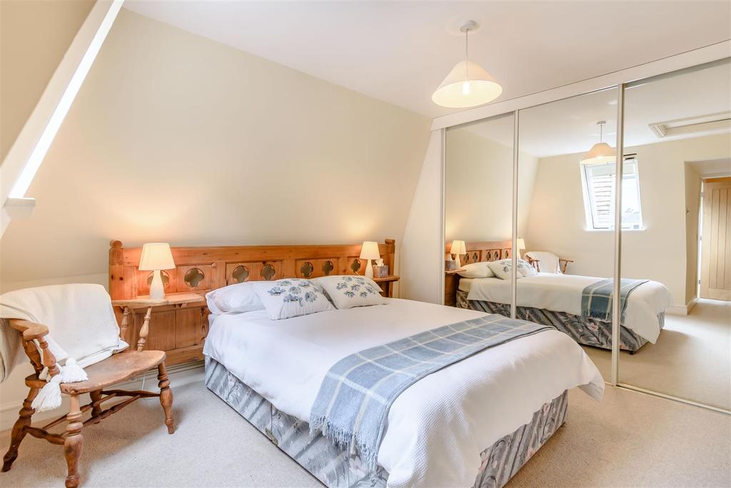8514818-interior32.jpg