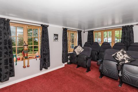Pond Cottage Grinsell Hill, Ramsgate, CT12 5DP