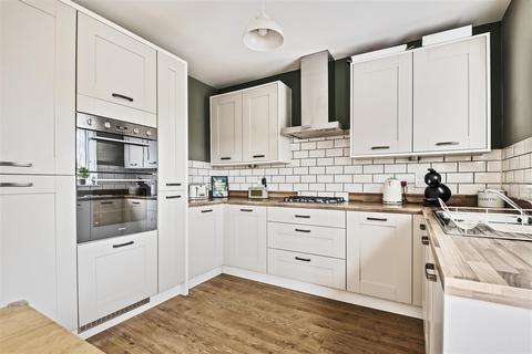 5 Rossiter Close, Bathpool, Taunton, TA2 8FL