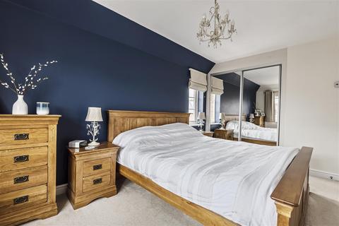 5 Rossiter Close, Bathpool, Taunton, TA2 8FL