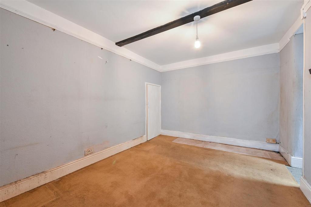 Junction Road, Andover 1 bed apartment for sale £130,000