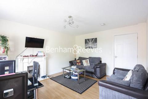 2 bedroom apartment to rent - Erebus Drive, Woolwich SE28