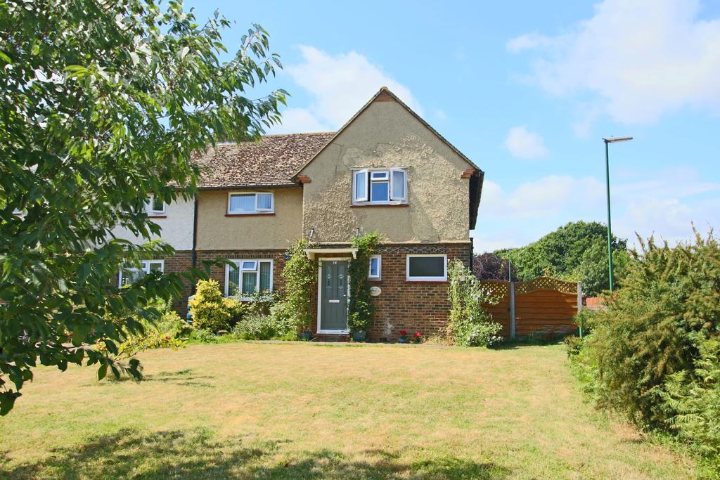 London Road, Hassocks, West Sussex... 3 bed semidetached house £550,000