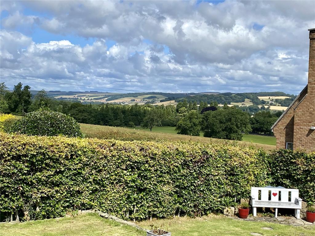 Dukes Road, Hexham, Northumberland, NE46 3 bed bungalow £395,000