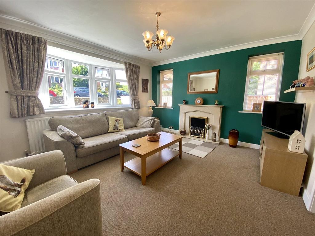Dukes Road, Hexham, Northumberland, NE46 3 bed bungalow £395,000