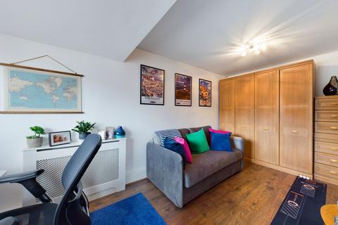 26 Cottingham Drive, Moulton, Northampton, NN3 7LD