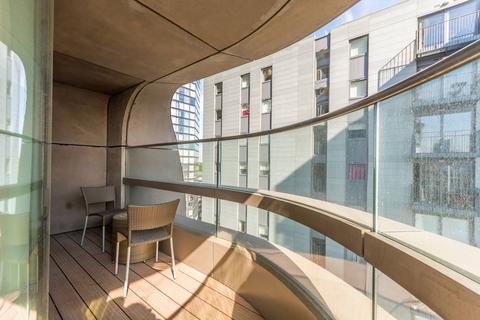 2 bedroom flat for sale, City Road, Clerkenwell, London, EC1V