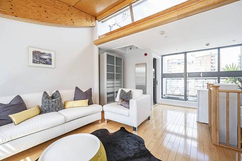 3 bedroom house to rent - Baltic Street East, Barbican, London, EC1Y