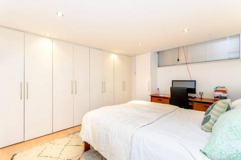 2 bedroom flat to rent - Chequer Street, Old Street, London, EC1Y