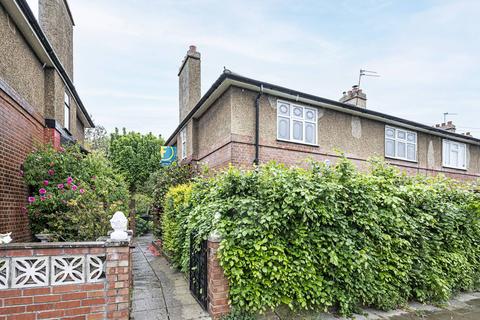 24 Adley Street, London, E5 0DY