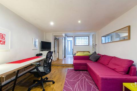 251 Globe Road, London, E2 0JD
