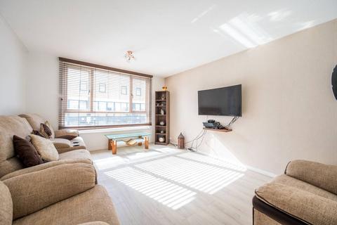 52 Goldman Close, London, E2 6EF