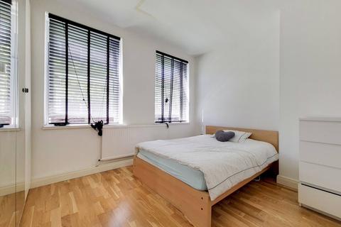 Flat 1, Benn House Turin Street, London, E2 6AX