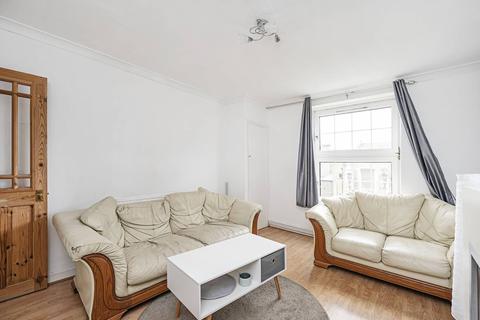 Flat 17, Norden House Pott Street, London, E2 0EQ