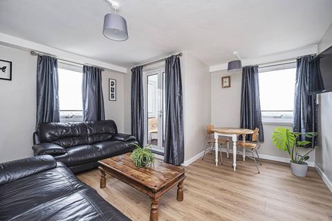 2 bedroom flat to rent - Offenbach House, Mace Street, Bethnal Green, London, E2