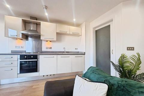 1 bedroom apartment to rent, Echo Central Two, Cross Green Lane