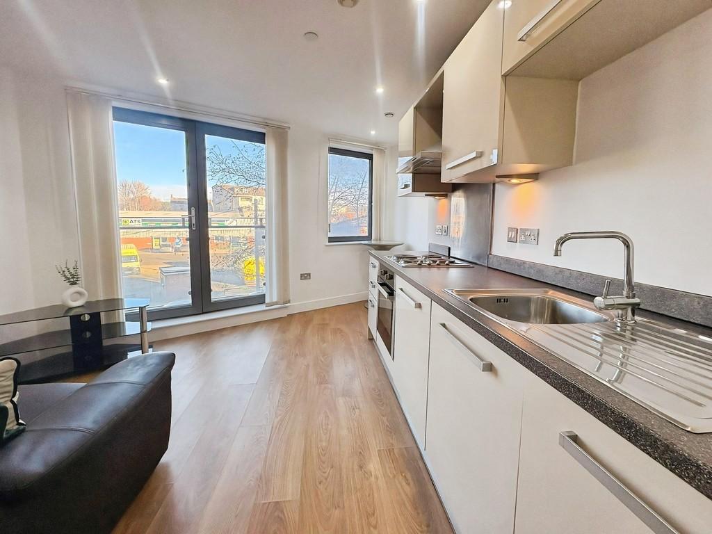 Apartment in Leeds - View 4