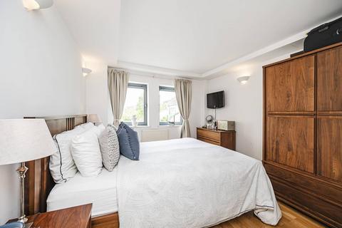 Flat 2, 22 Newington Green, London, N16 9PU