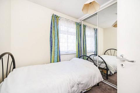 5 Tavistock Close, London, N16 8UZ