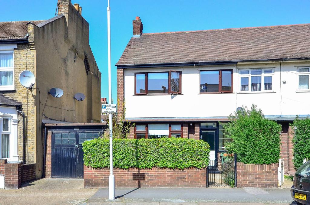 Corporation Street, Stratford, London, E15 3 bed house £550,000