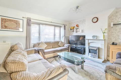 79 Longshaw Road, London, E4 6LH
