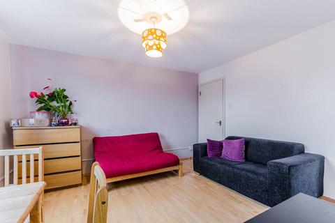 1 bedroom flat for sale - Chamberlain Place, Walthamstow, London, E17