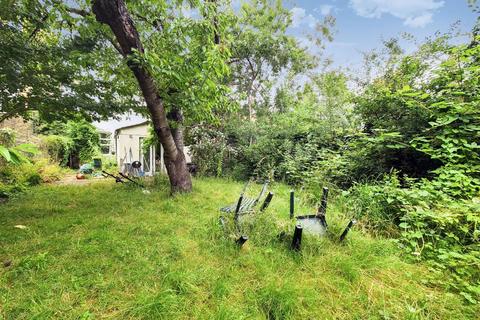 8a Alexandra Road, London, N8 0PP