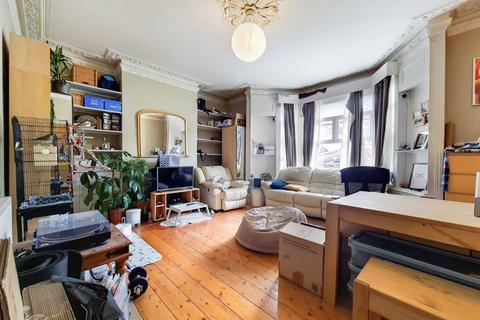 8a Alexandra Road, London, N8 0PP
